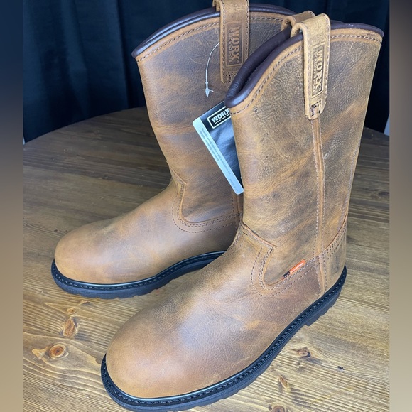 Red Wing work boots - Picture 3 of 6